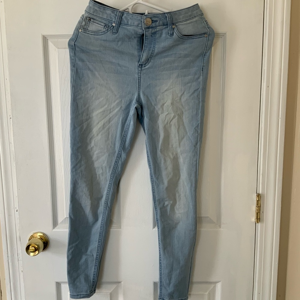 Skinny jeans